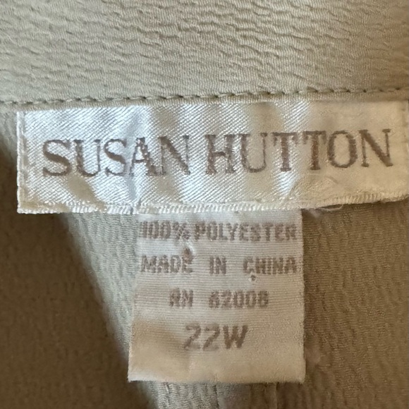 A-101 Susan Hutton PLUS‎ SIZE 22W Light Tan Long Sleeve Embroidered Blouse - Picture 13 of 15